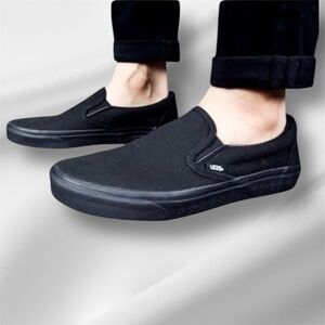 Vans Sz men’s 6 and women’s 7.5